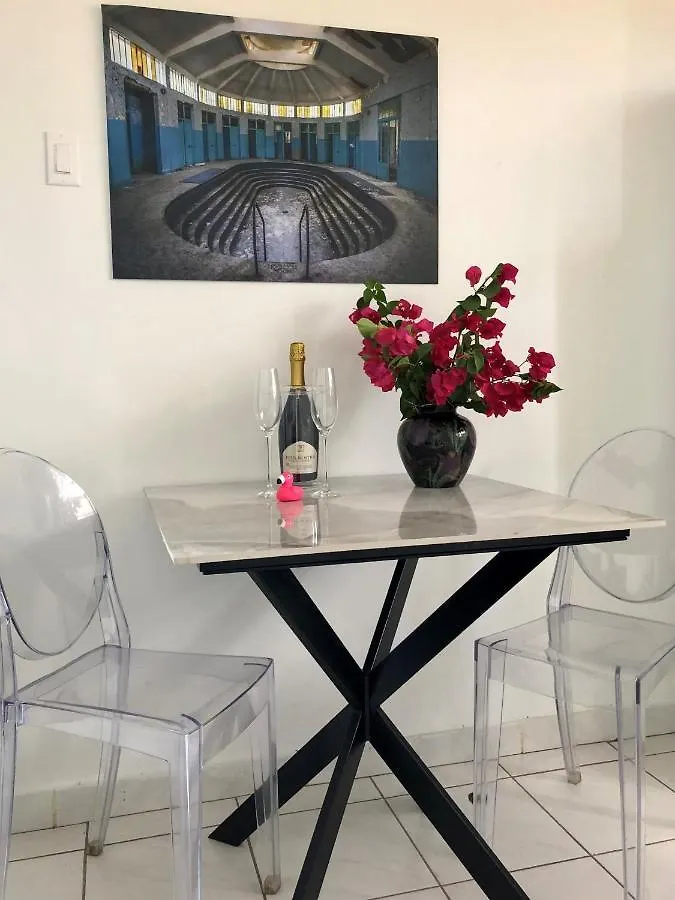THUISHAVEN adults-only boutique resort Willemstad 0*,