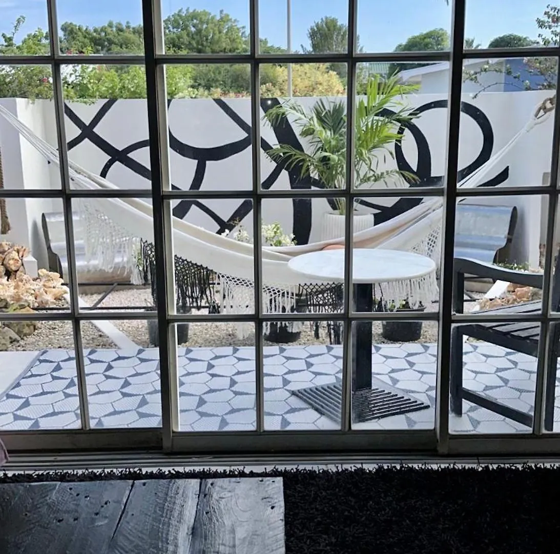 THUISHAVEN adults-only boutique resort Willemstad Appart hôtel